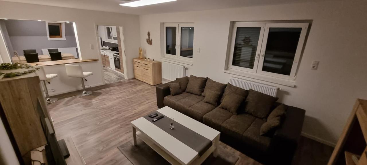3 Zimmer Ferienwohnung In ยีเวอ ภายนอก รูปภาพ